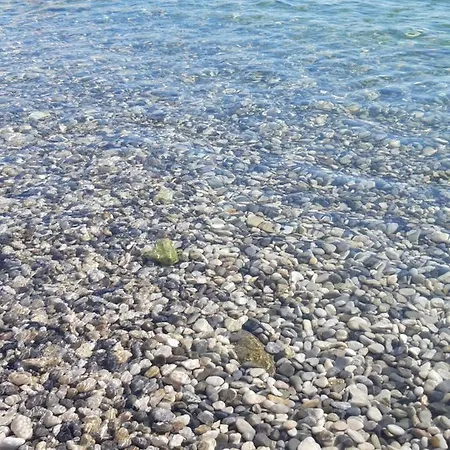Anna 350m From The Beach Medulin